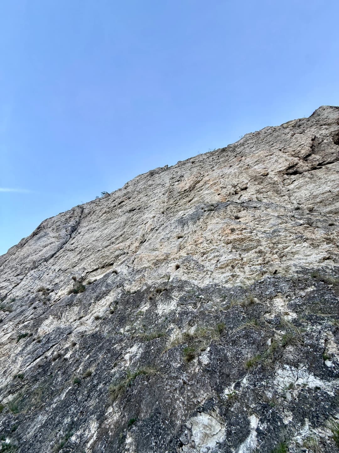 Climbing wall