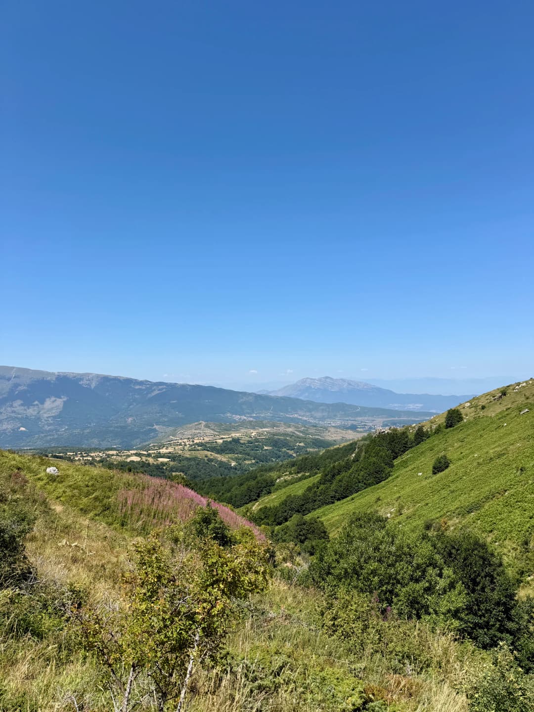Pashtrik peak in the distance.